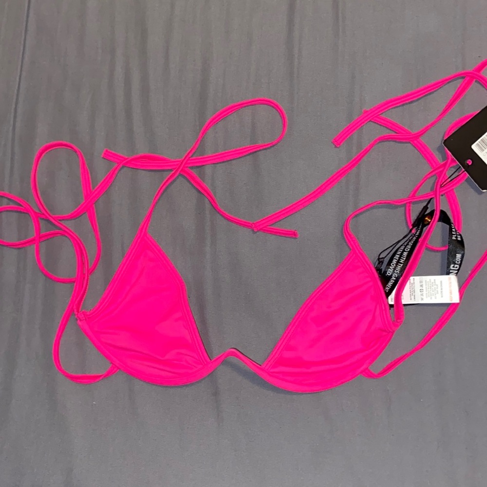 String tie bikini top